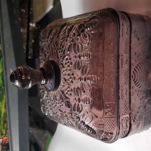 Tiara amethyst glass container